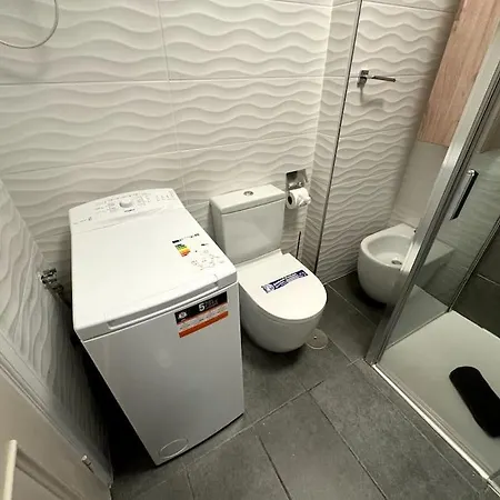 Апартаменты Benny With Garage