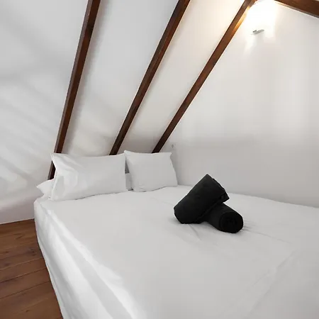 דירה Benny With Garage אדחה