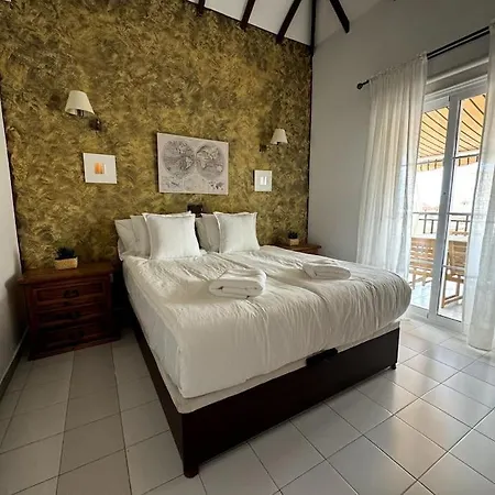 דירה Benny With Garage *