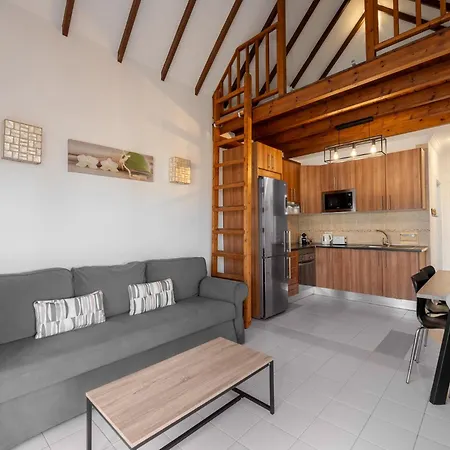 Benny With Garage Appartement